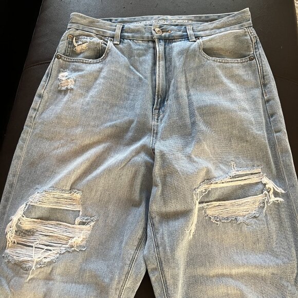American Eagle Jeans - Picture 2 of 6